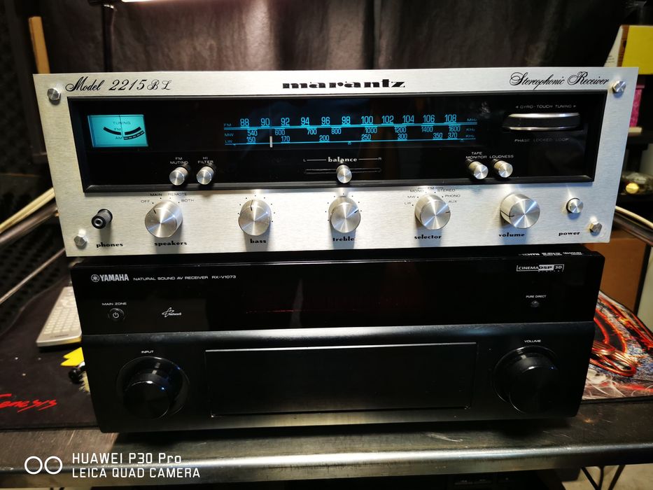 Amplituner, amplificator Marantz 2215 BL.