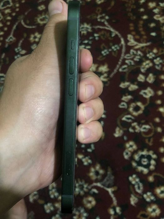 iPhone 13 с гарантией
