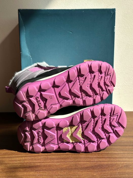 Зимни обувки / ботуши / апрески Geox TREKKYUP в сиво, размер 29