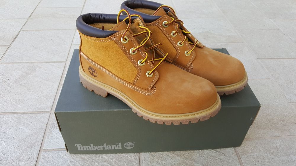 Ghete Timberland Nellie Khk Lthr Sde Wheat Cod Produs: A1KGN