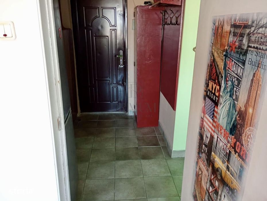 Dacia, apartament 2 camere, decomandat, centrala proprie