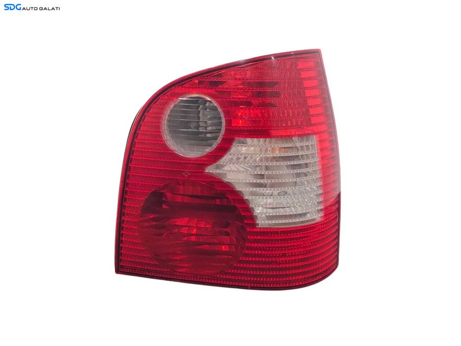 Stop Lampa Tripla Dreapta Volkswagen Polo 9N 9N2 2002 - 2005 Cod 6Q6945112A 6Q6845258A [LC0154SOS]