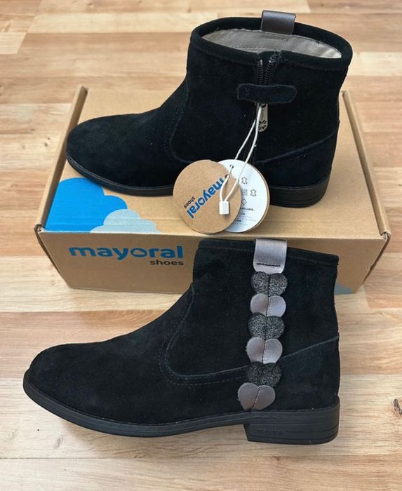 Ghete piele intoarsa Mayoral