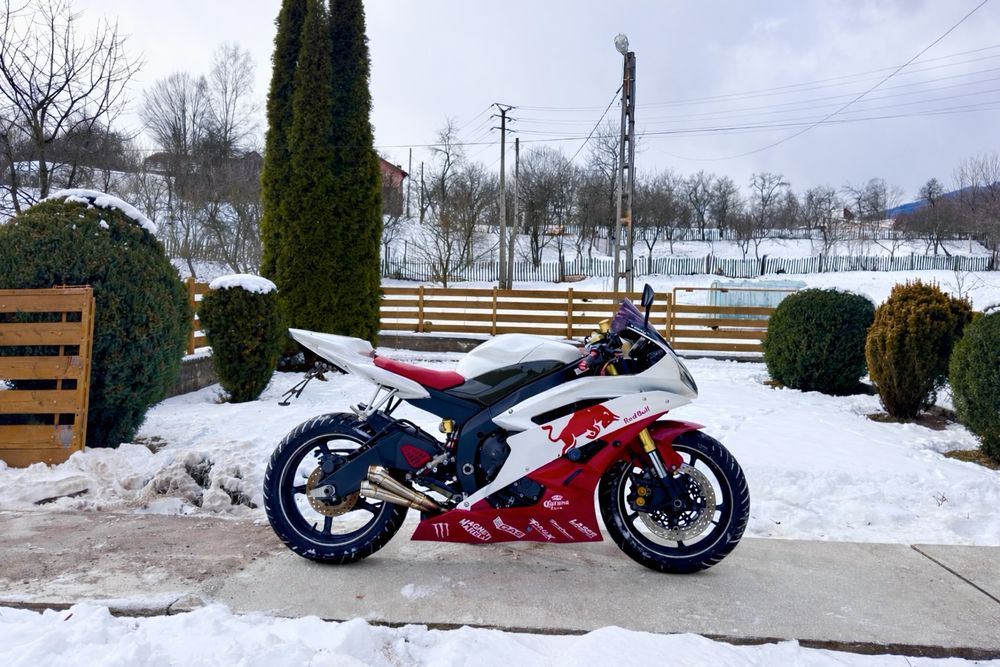 Yamaha R6 - 2007 RJ11