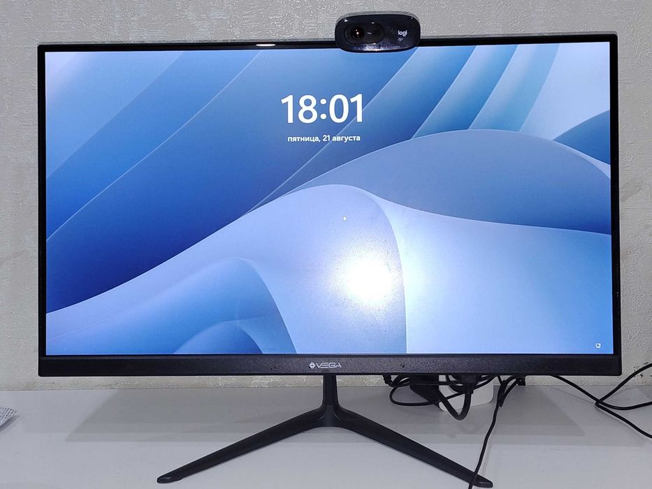 Монитор Vega 21,5"