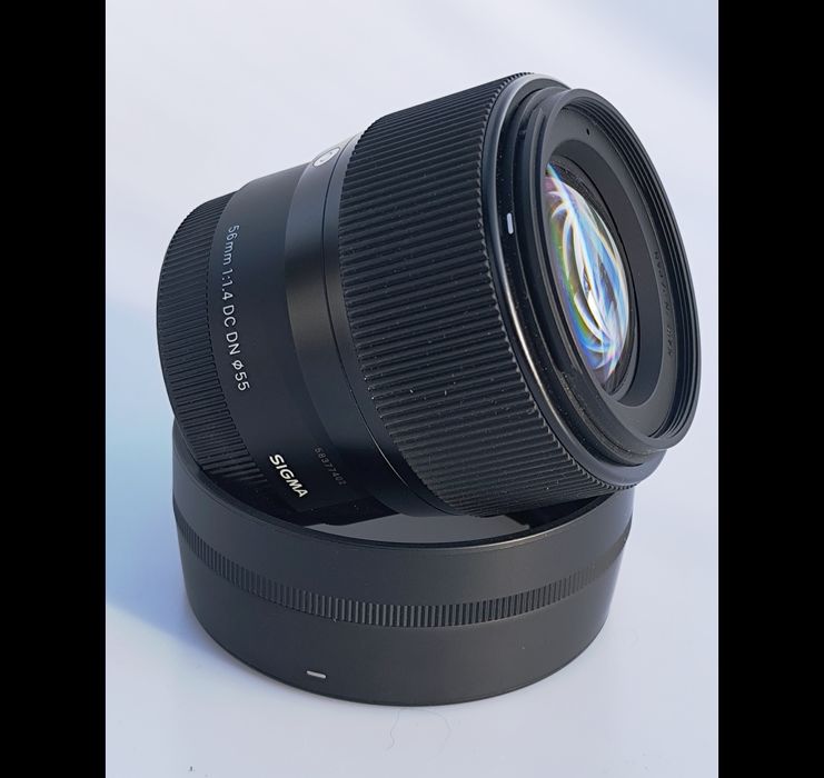 Sigma 56mm f/1.4 DC DN Contemporary (Sony E)