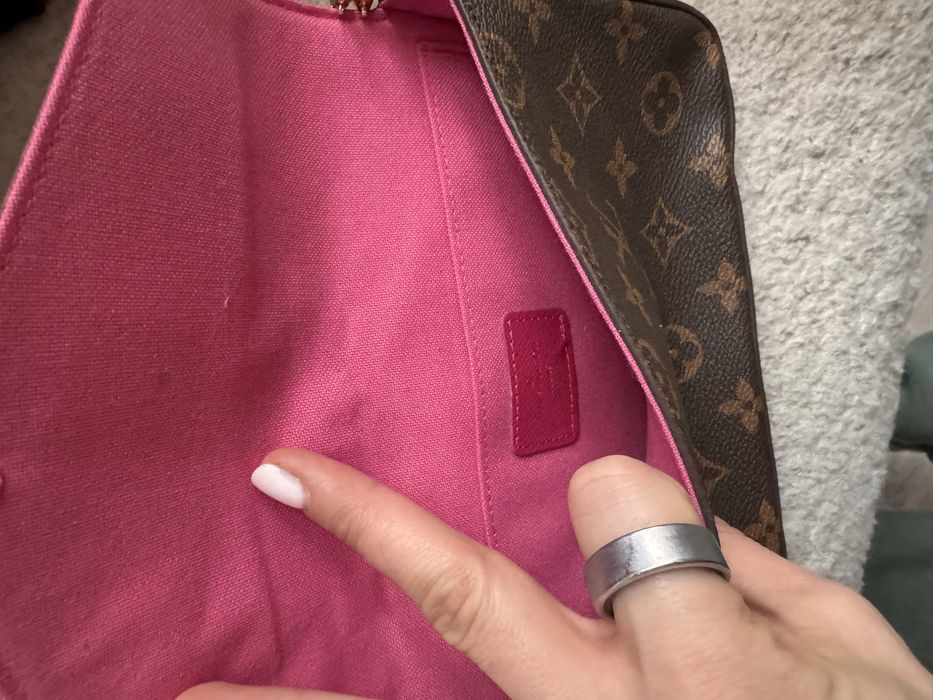 Чанта Louis Vuitton