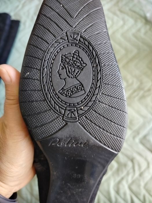 Продам итальянские элегантные сапоги