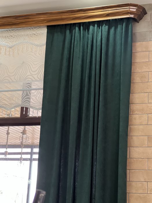 Шторы  зеленого цвета