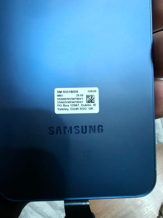 Vand Samsung s25 128 gb nou