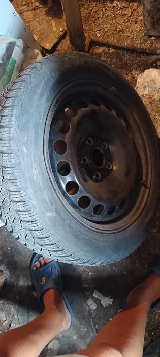 5бр зимни гуми Фолксваген