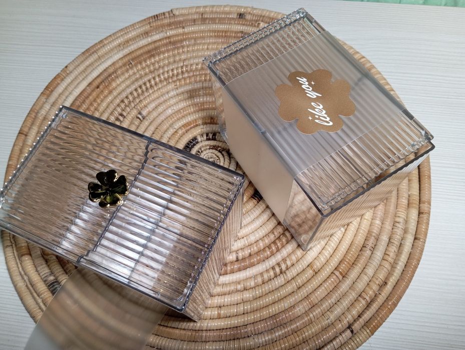 Органайзер для ватных дисков и палочек