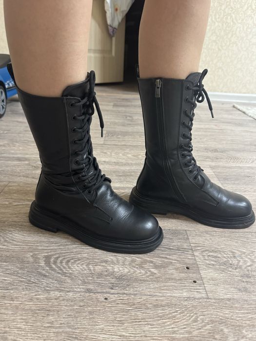 Зимние кожанные сапоги