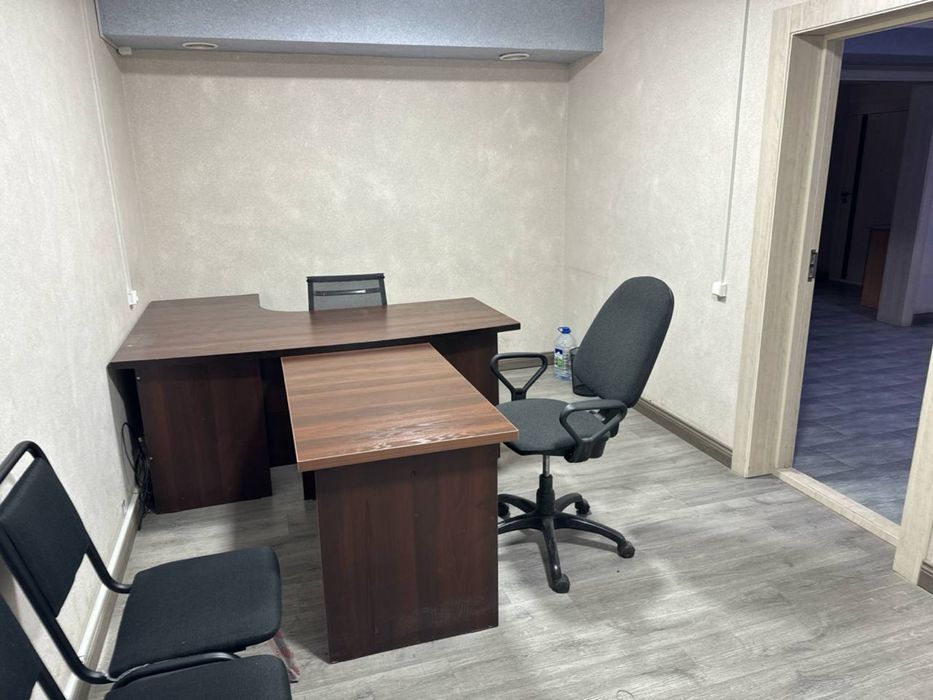 Офис по 15м2 метро Хамза подвал