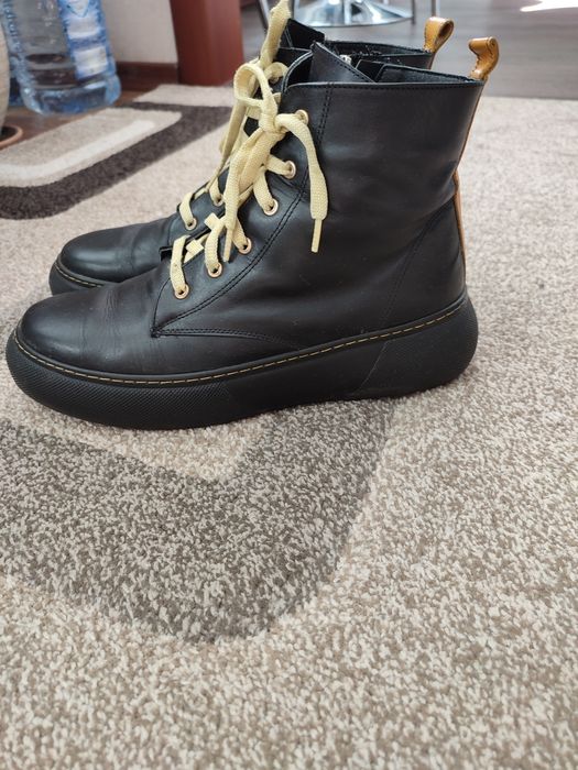 Продам демисезонные ботинки р.37