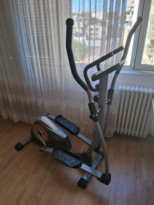 Bicicletă eliptică magnetică FitTronic 601E – Ca nouă / Foarte puțin folosită