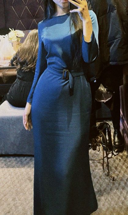 продам платье 5000тг