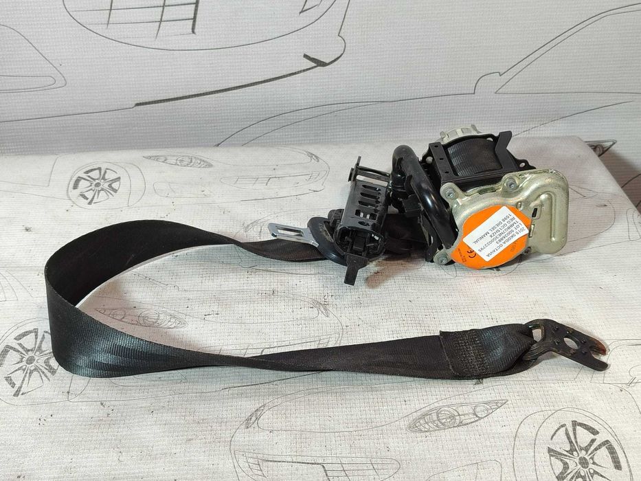 Centură de siguranță față dreapta Skoda Octavia Mk3 5E 2013-2019 2015 1.6 TDI 77kW Cod OEM: 5E0857702 (5D3)