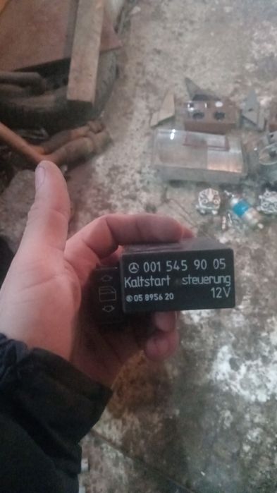 Запчасти на мерседес 124