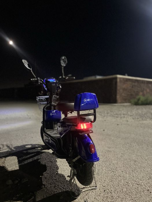 Скутер аманат х5