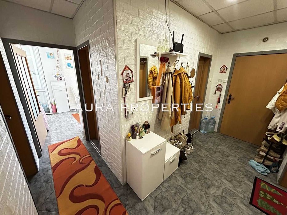 Продава се Тристаен апартамент в Разград, Стефан Караджа - 92 кв.м за 1331 €/кв.м - Снимка #8