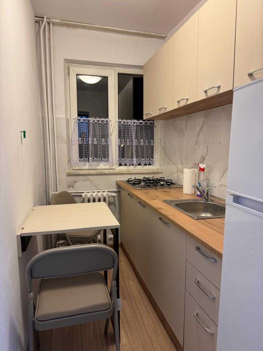 Apartament cu 2 camere de închiriat - Zona Complex - Stadion