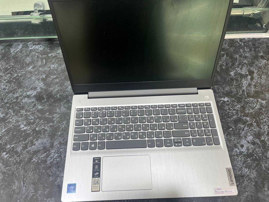 Lenovo Ideapad 3, intel celeron n4020, 4gb ram, 1TB HDD