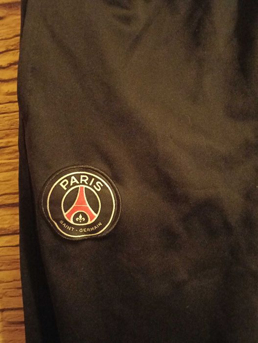 Nike  paris seint garmen adidas umbro nort face