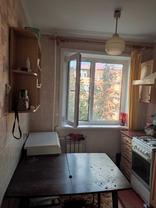 Продам 3х-комнатную по Маяковского