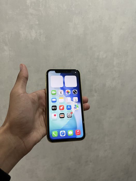 Продам iPhone 11 64 gb yellow