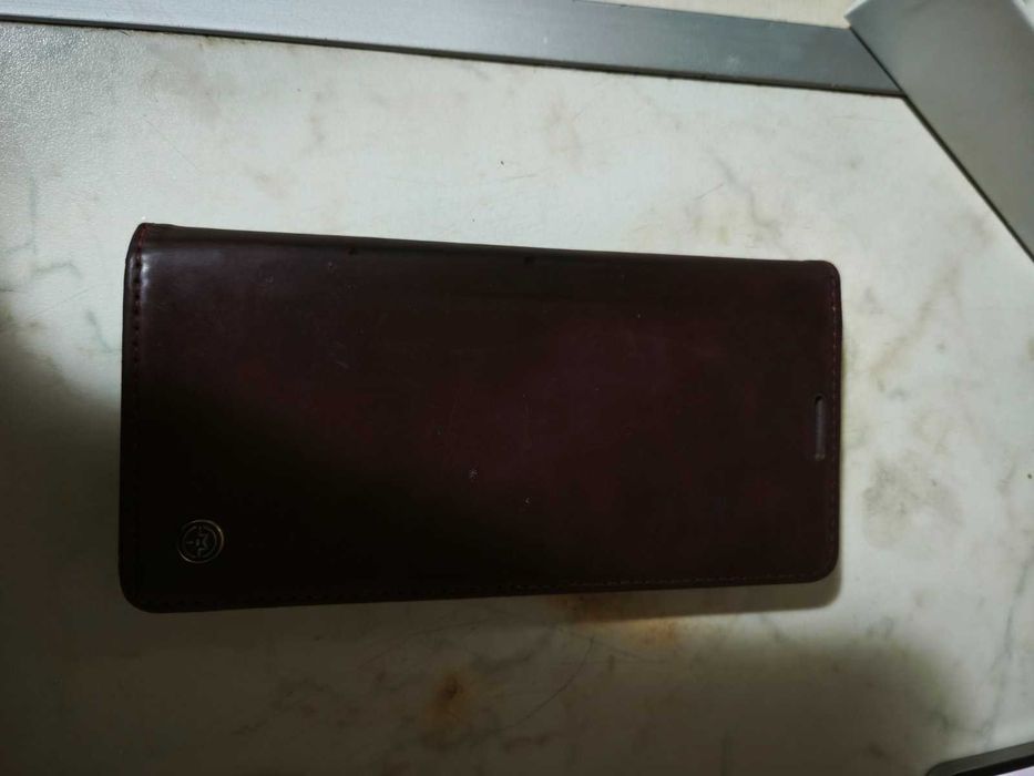 Продавам телефон Xiaomi Redmi 11 pro 5G