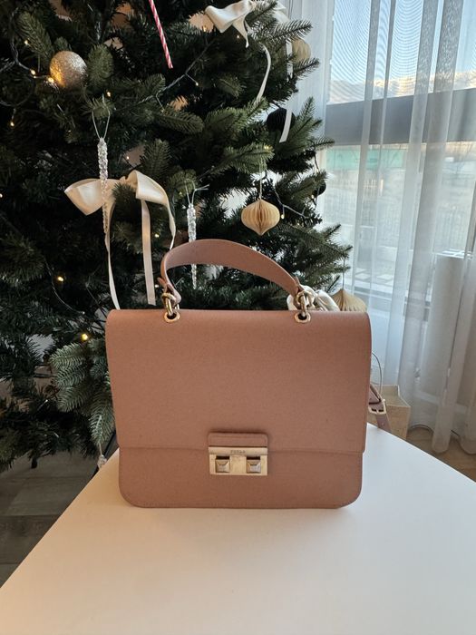FURLA дамска чанта естествена кожа