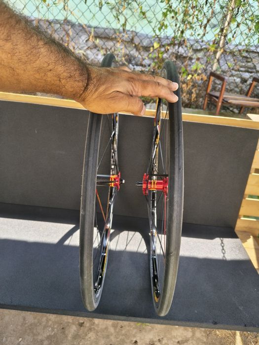Set Roti Cursieră Mavic Ksyrium Special Edition – Stare Excelentă