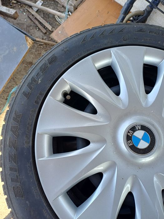 Jante BMW cu cauciucuri iarna 195 55 16 Bridgestone