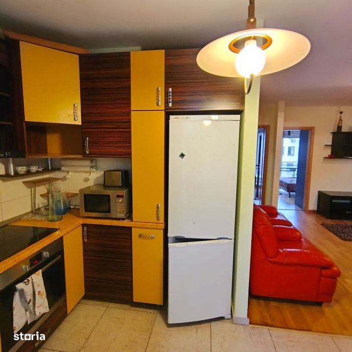 Apartament 3 camere, parcare subterana, boxa, etaj 1, semicentral