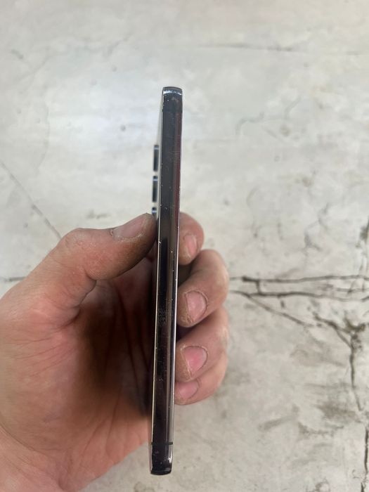 Samsung galaxy s 23  продам