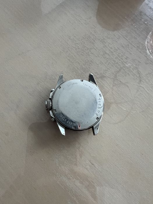 Часовник Fossil за части