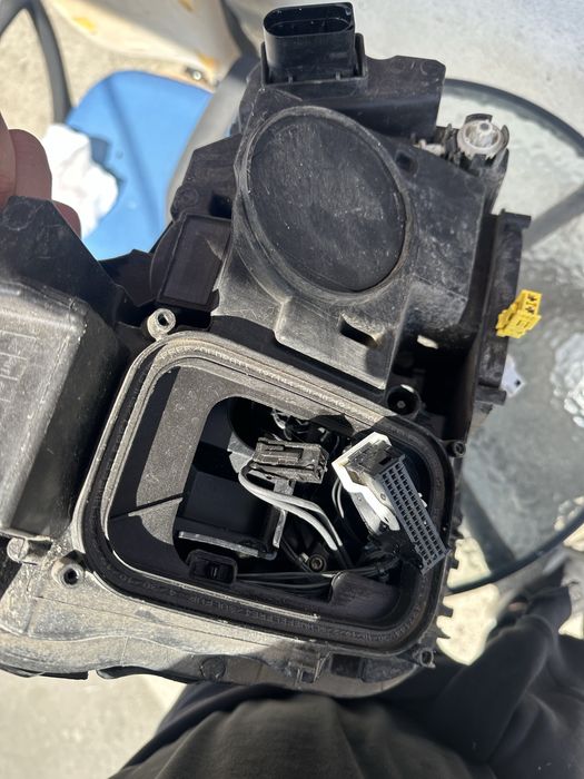 Mercedes E w213 Ляв и десен фар за ЧАСТИ