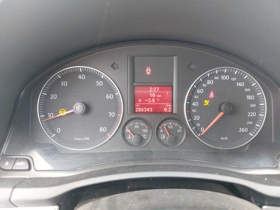 Portiere stanga - Orice piese volkswagen jetta motor 1.6 FSI BLF 6 tr