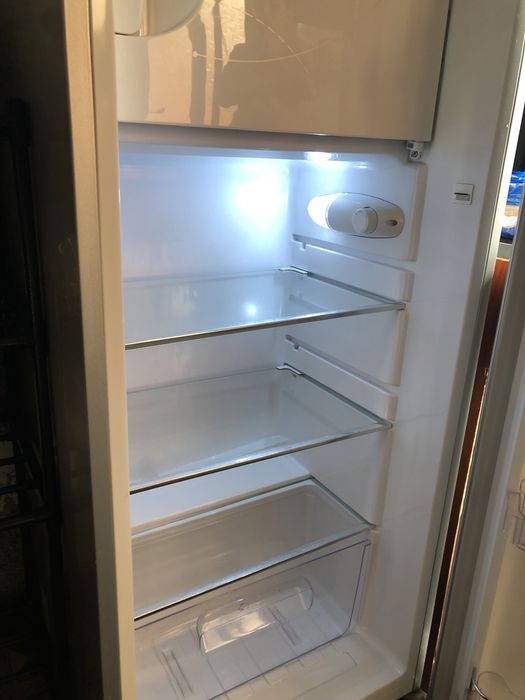 Артель холодильник