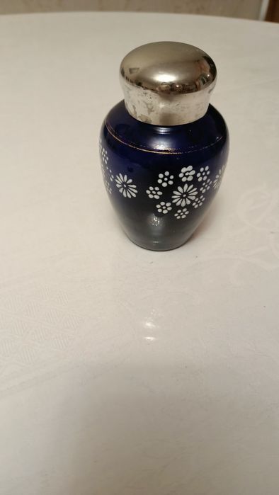 Винтажная чайница