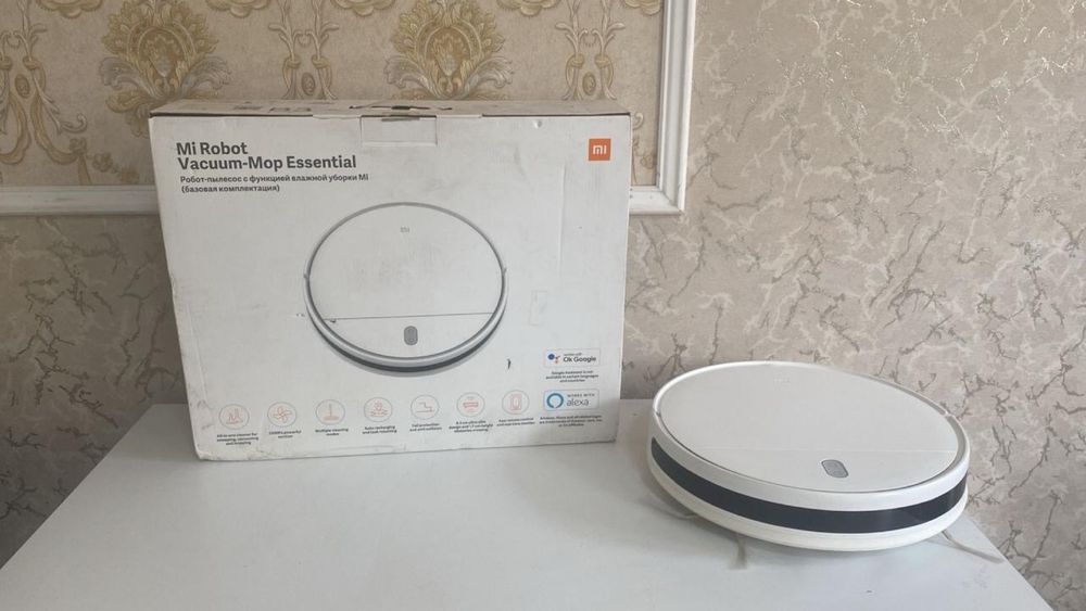 Робот пылесос mi vacuum .