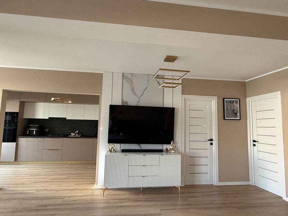 Casa mobilata de vanzare Valu lui Traian