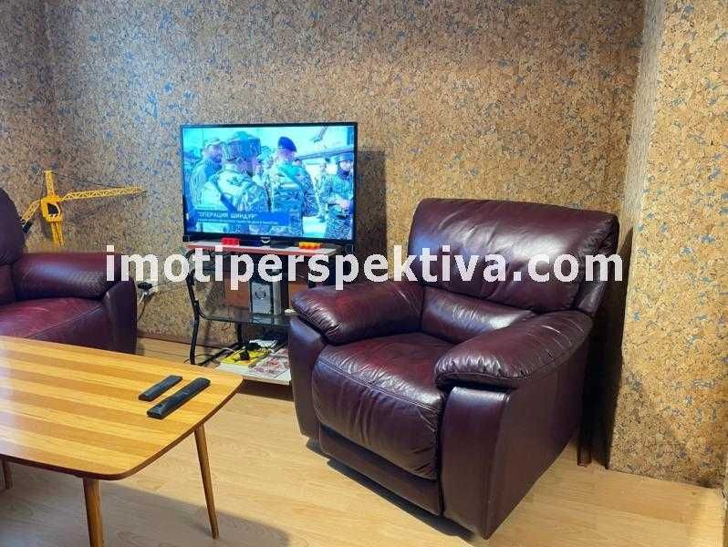 Продава се Тристаен апартамент в Пловдив, Център - 94 кв.м за 1737 €/кв.м - Снимка #3