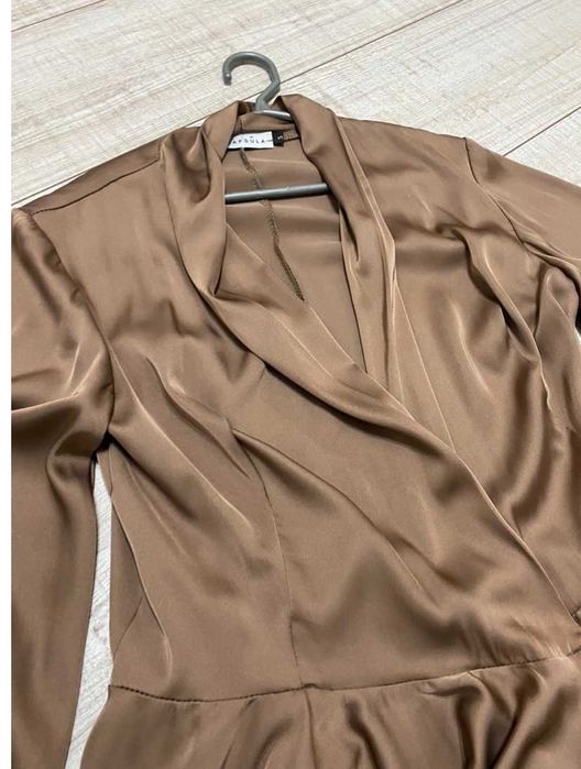 Шелковое Платье Бренда Capsula (S-M)