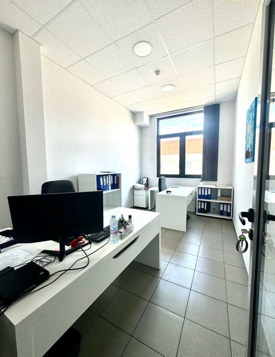 Дава се под наем Офис в с. Равно поле, Област София-област - 95 кв.м за 622.2 € - Снимка #1