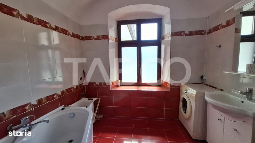 Apartament 2 camere de vanzare 70 mp zona Centrul Istoric