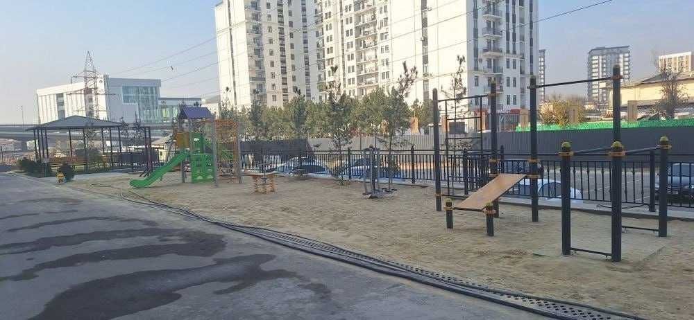 *Qushbegi Sohil Boyi 319,26 и 5 муз школы Кушбеги,,90м2 квартира,Евро