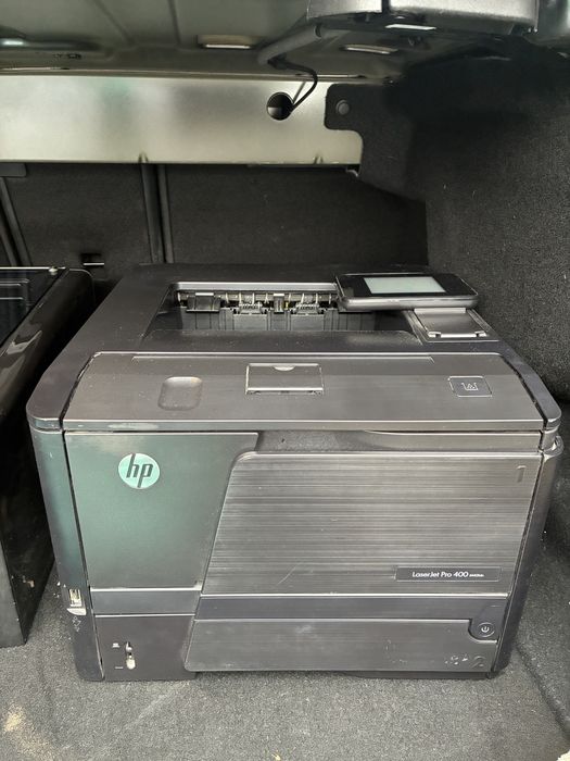 Imrpimanta HP LaserJet Pro 400 perfect functionala.