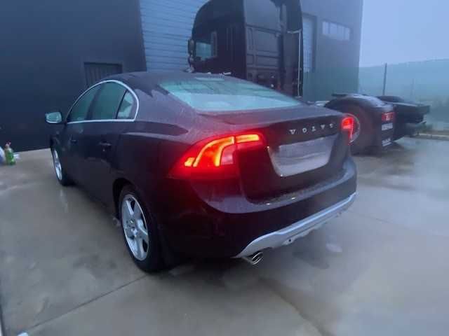 Volvo S60 RDesign_DRIVe D3 2.0 DIESEL_5 cilindrii Original Volvo-163CP